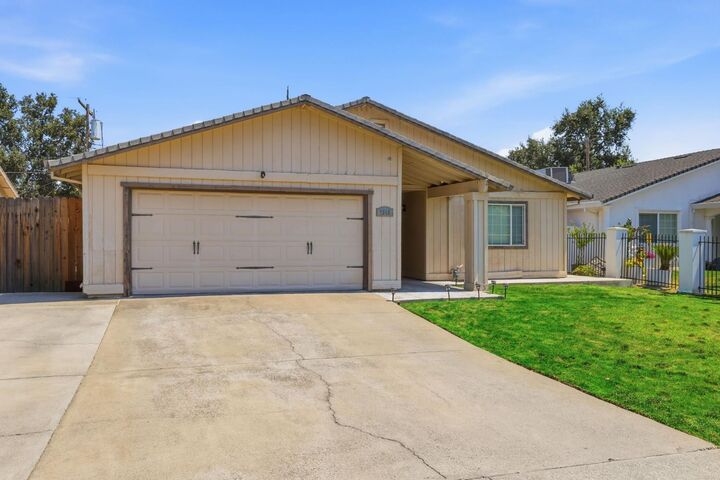 Property Photo:  7646 Plaid Circle  CA 95843 
