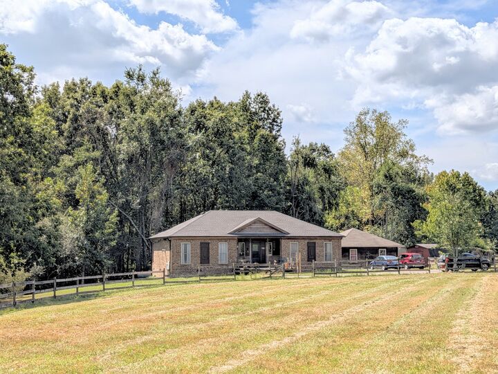 Property Photo:  7541 Greer Rd  TN 37072 