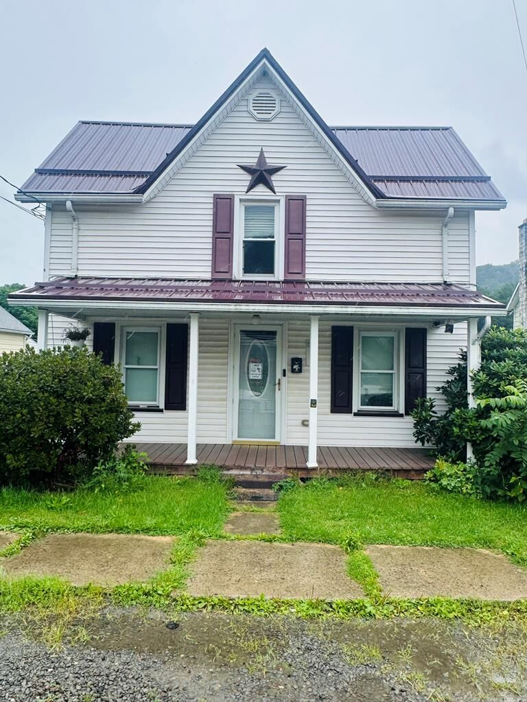 Property Photo: 103 South East St. PA 18840