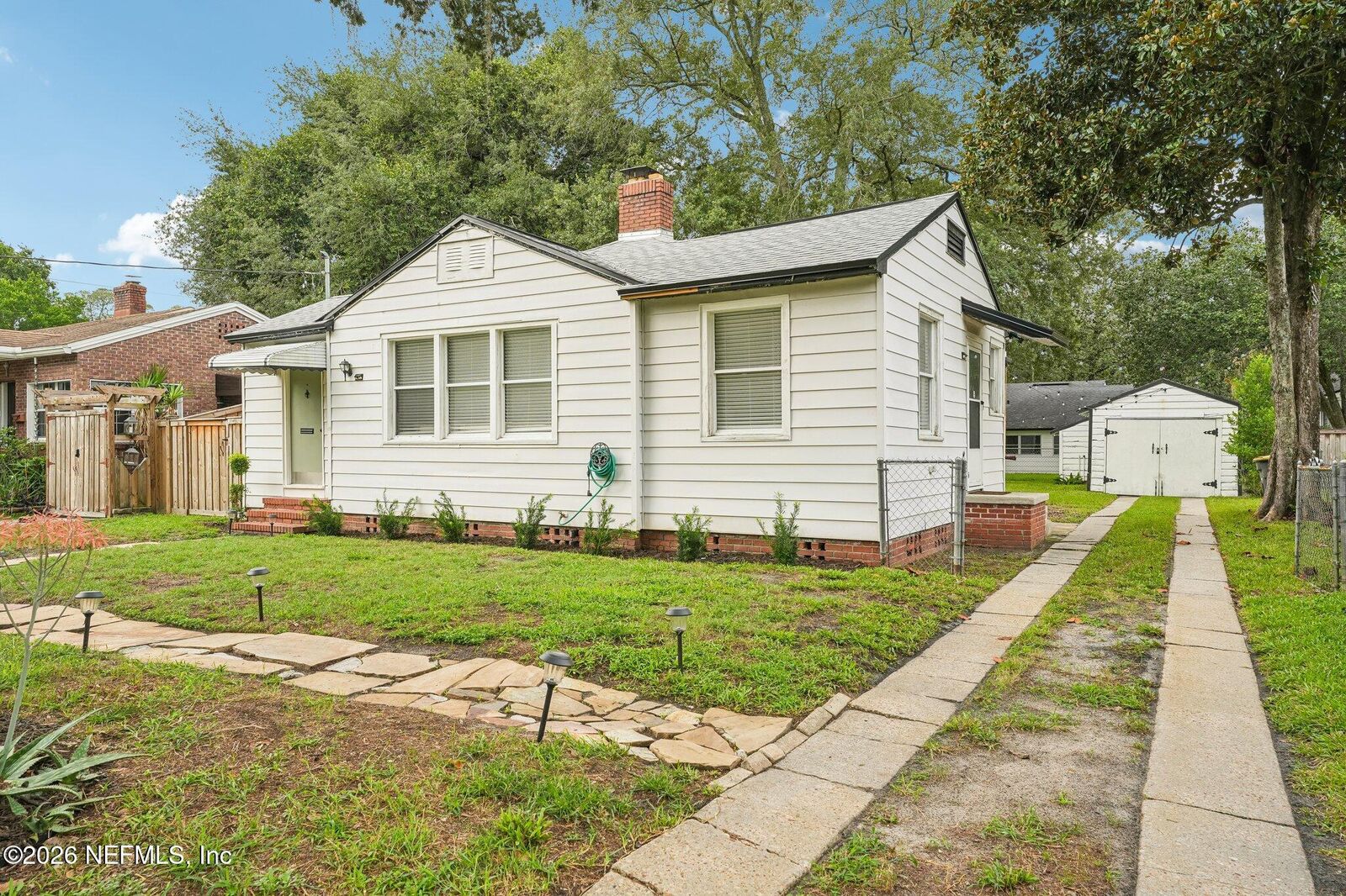 Property Photo:  1632 Charon Road  FL 32205 