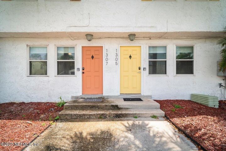 Property Photo:  1307 2nd Street N  FL 32250 