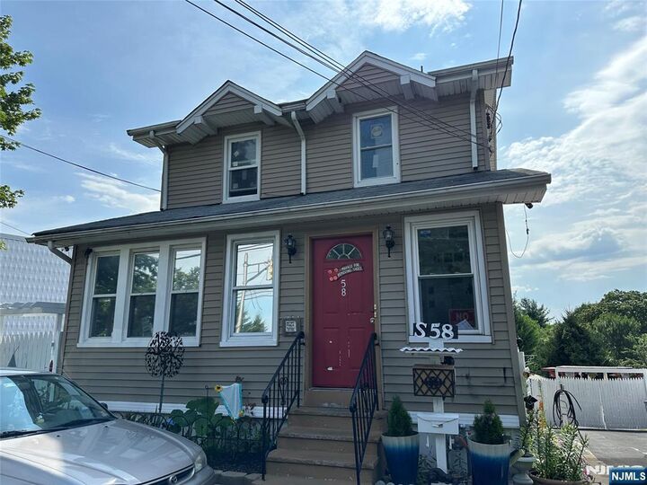 Property Photo:  58 S Farview Avenue  NJ 07652 