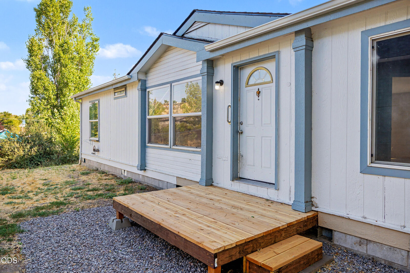 Property Photo: 863 California Avenue OR 97601