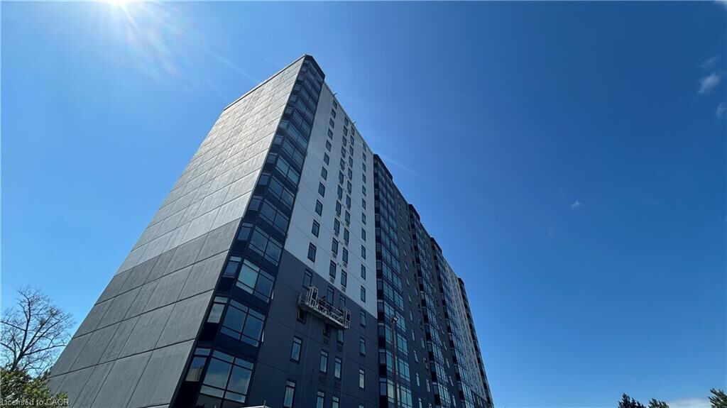 Property Photo:  45 Pond Mills Road 103  ON N5Z 4W5 