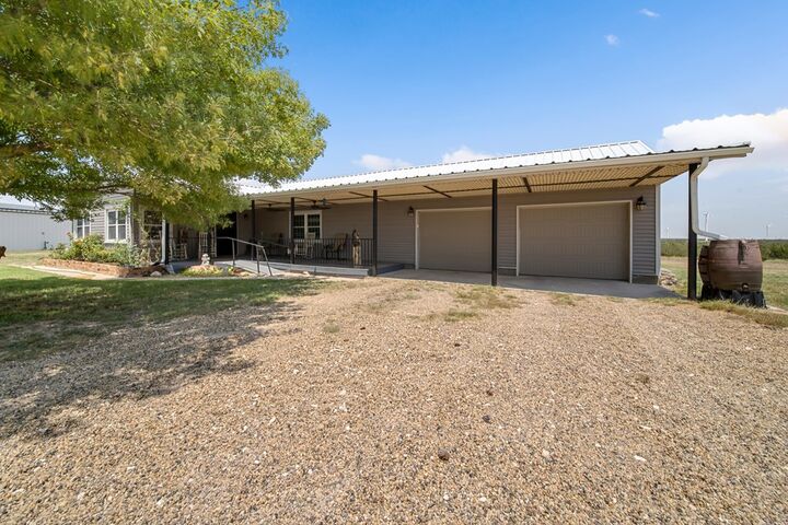 Property Photo: 1111 Brian Rd TX 79720