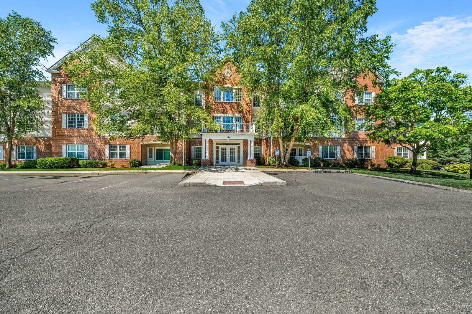Property Photo:  174 Haverhill St 314  MA 01810 