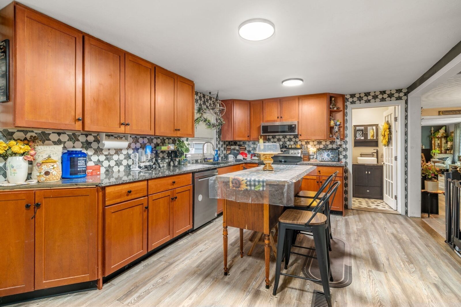 Property Photo:  31 Helen Dr  MA 01583 