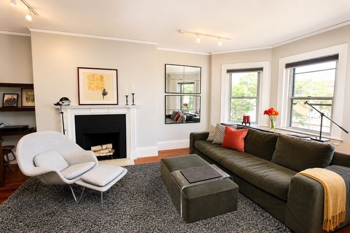 Property Photo:  919 Beacon St 2  MA 02215 