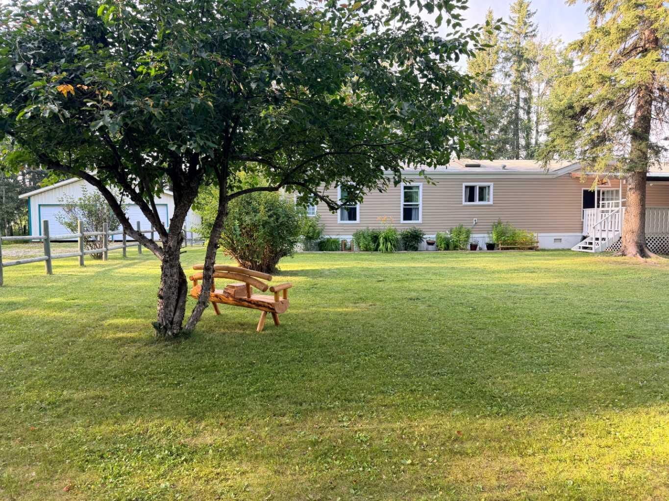 Property Photo: Spruce Park 2 AB T0M 0M0