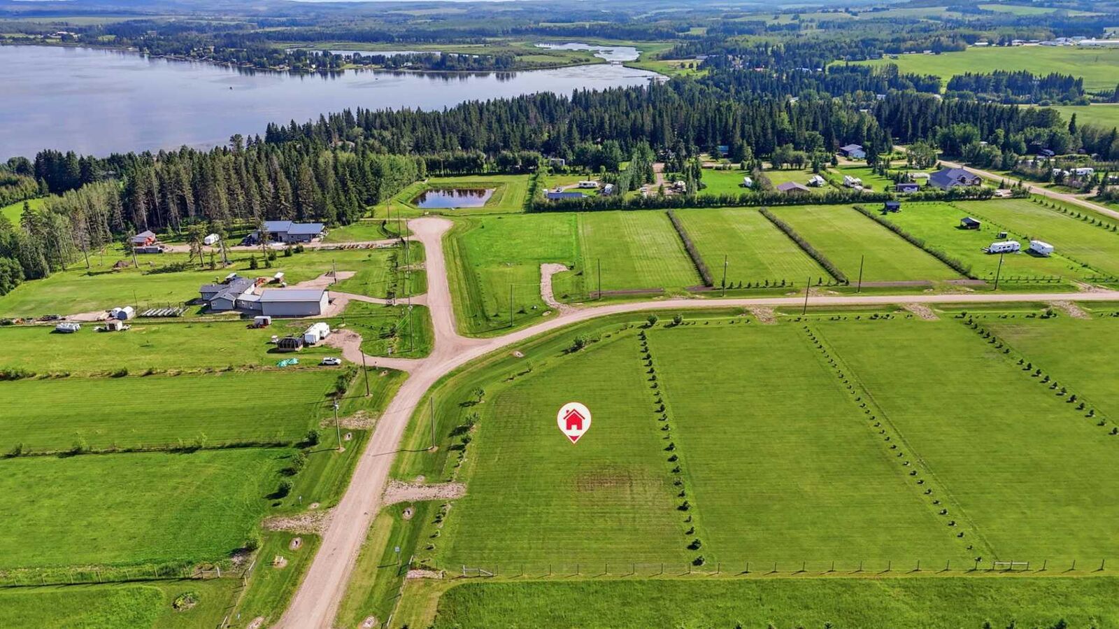 Property Photo:  422 62036 Twp Rd 462  AB T0C 0T0 