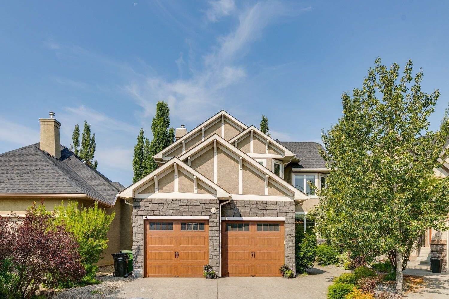 Property Photo: 38 Evergreen Common SW AB T2Y 4N8