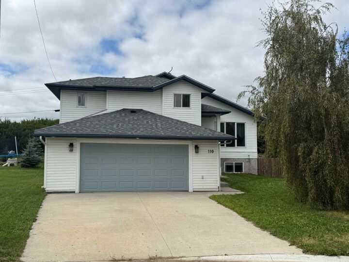 Property Photo: 110 Pleasant Drive AB T0B 3R0