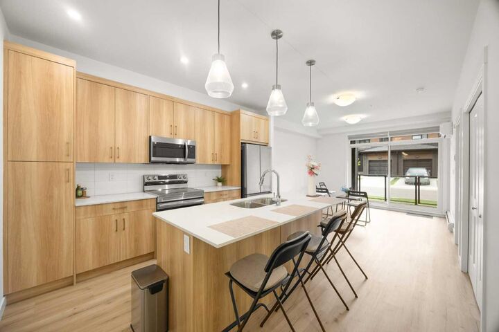 Property Photo: 55 Lucas Way NW 2104 AB T3P 2C7