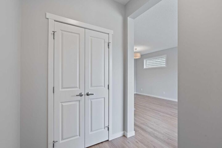 Property Photo: 1006 Mahogany Boulevard SE AB T3M 3G7