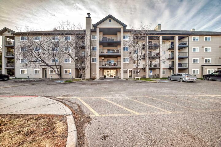 4975 130 Avenue SE 3211 — photo 1