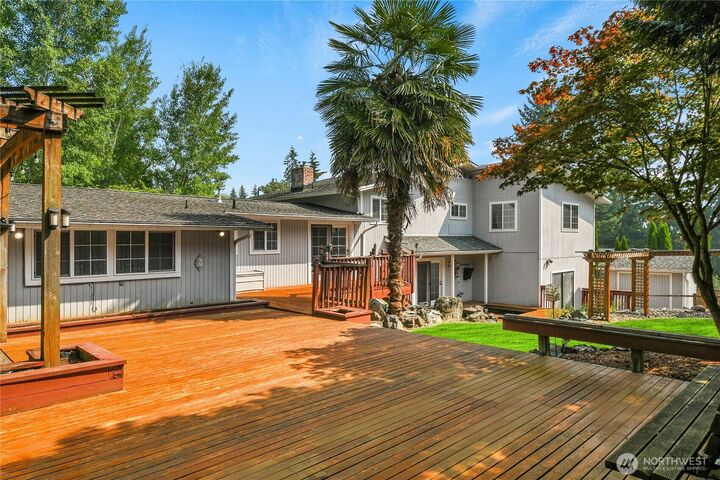 Property Photo:  3126  170th Street SW  WA 98037 