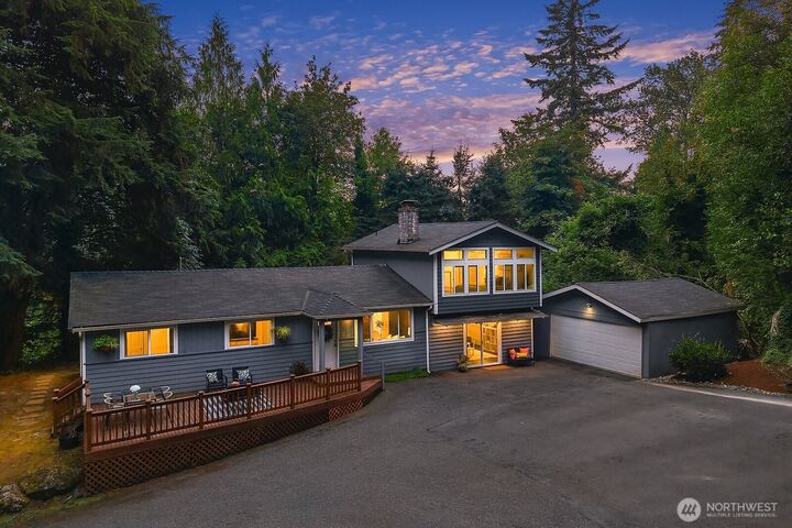 Property Photo: 15650 Issaquah Hobart Road SE WA 98027