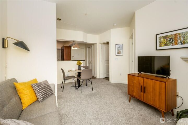 Property Photo: 1545 NW 57th 613 WA 98107