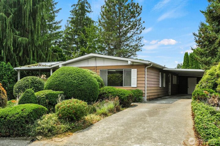 Property Photo:  19225  128th Place NE  WA 98011 