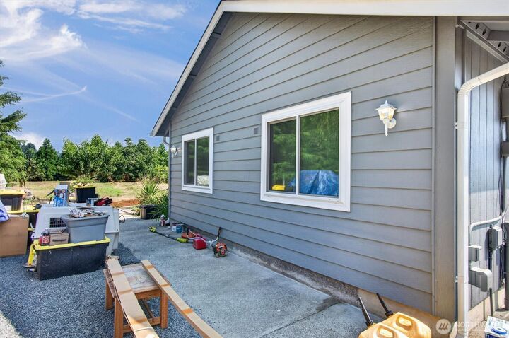 Property Photo:  185  Westside Highway  WA 98593 