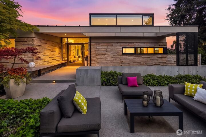 Property Photo: 1575 Magnolia Boulevard W WA 98199