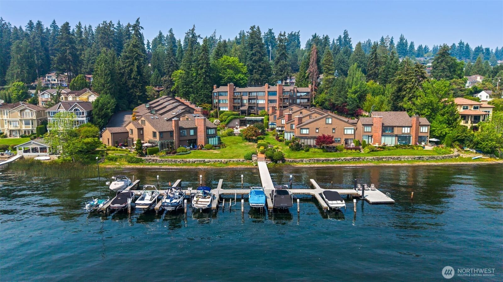 Property Photo:  3110 W Lake Sammamish Parkway SE 23  WA 98008 
