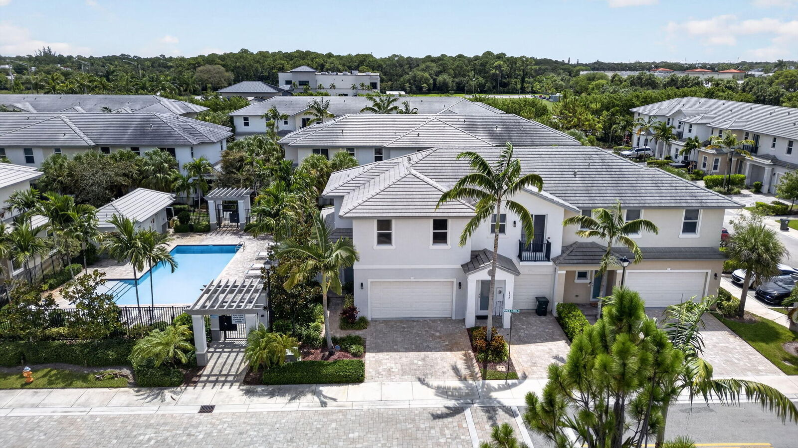 Property Photo: 6994 Pines Circle FL 33073