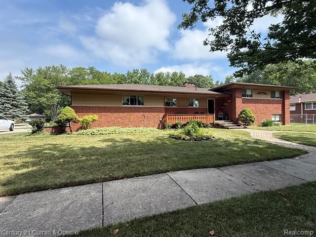 Property Photo:  27110 Clairview Drive  MI 48127 