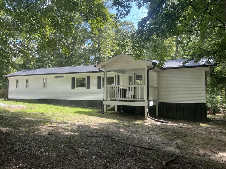 Property Photo:  1004 Chestnut Ridge Road  TN 37381 