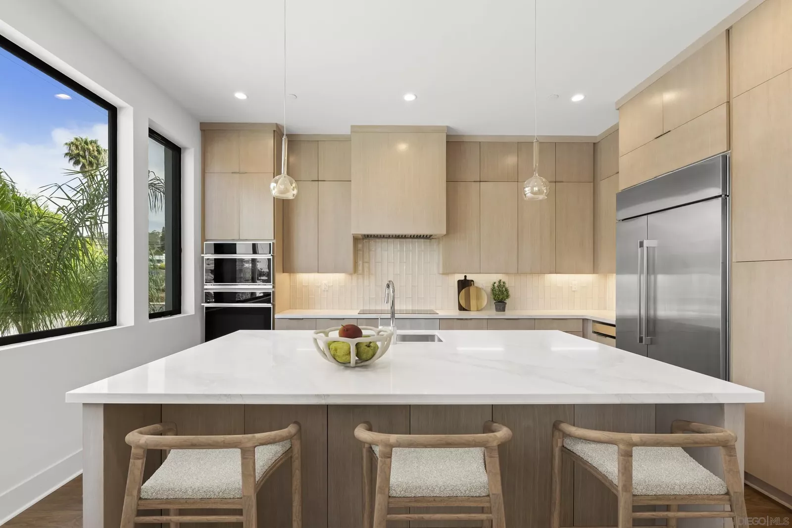 Property Photo:  4835 Academy St  CA 92109 
