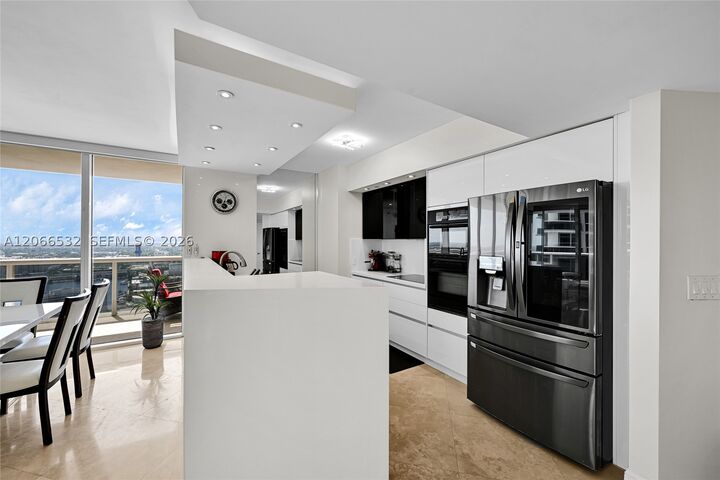 Property Photo:  1830 S Ocean Dr 3606  FL 33009 
