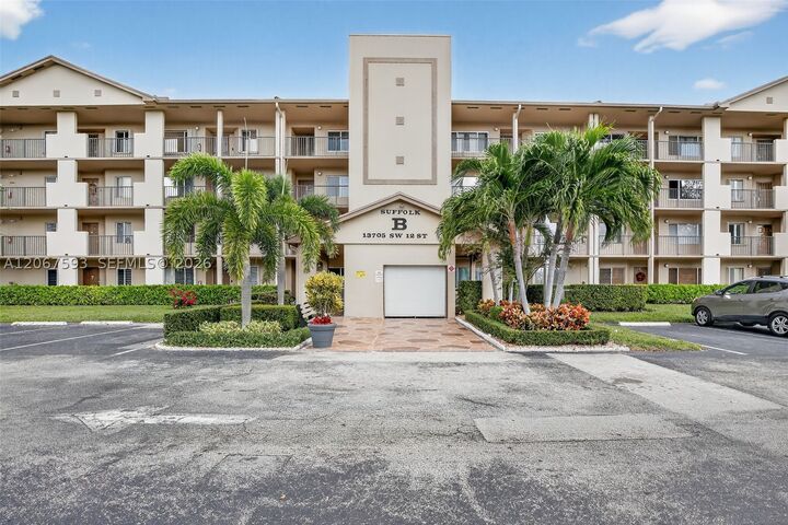 Property Photo: 13705 SW 12th St 103B FL 33027
