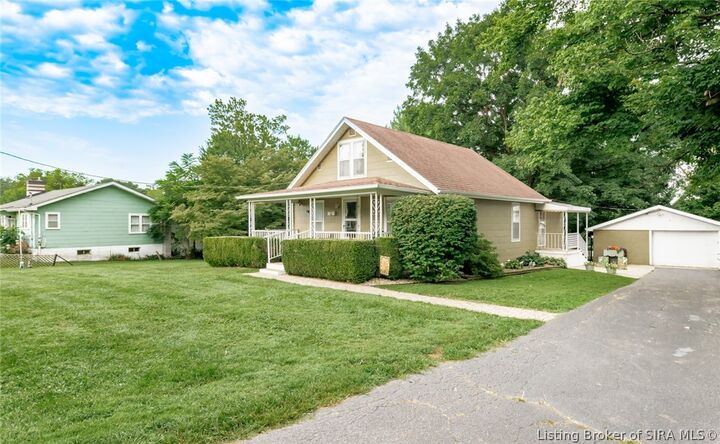 Property Photo:  204 N Washington Boulevard  IN 47167 