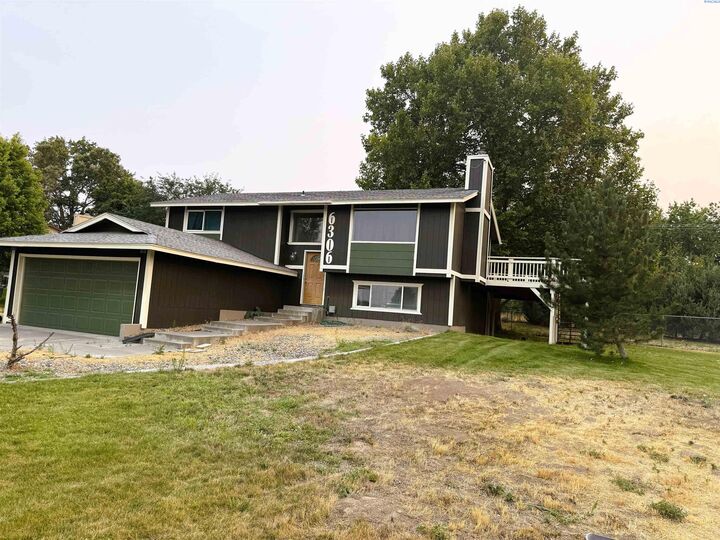 Property Photo:  6306 S Caballo Rd  WA 99338 