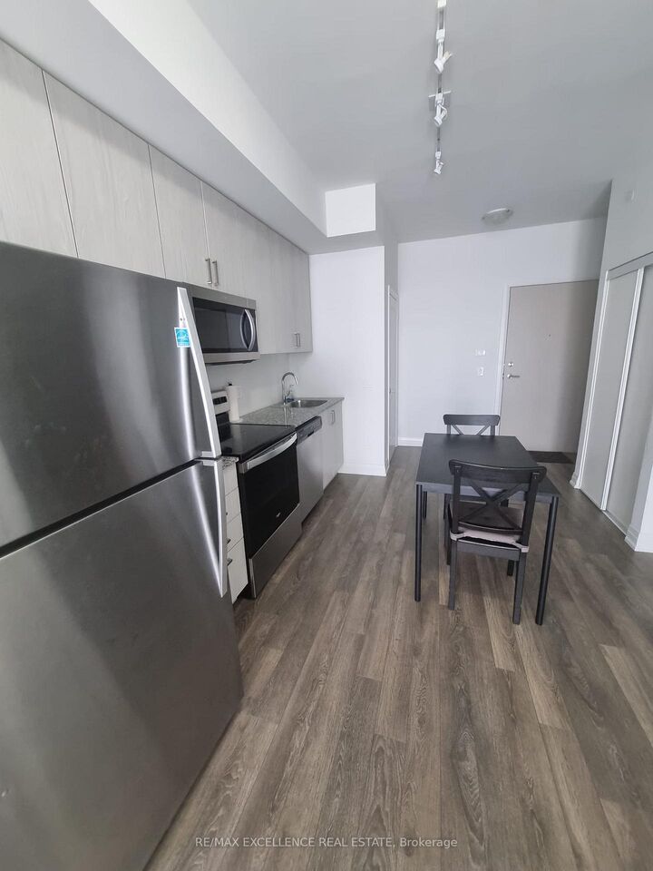 Photo de la propriété:  10 Meadowglen Place 707  ON M1G 0A8 