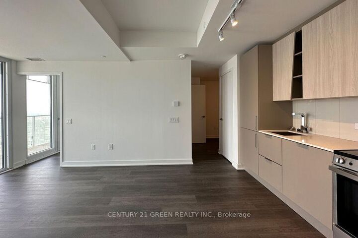 Property Photo: 3900 Confederation Parkway 2301 ON L5B 0M3