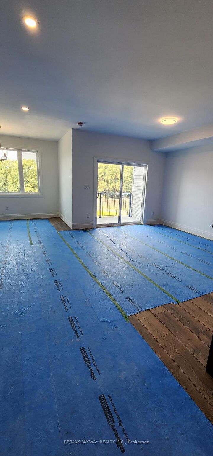 Property Photo: 109 Buchanan Avenue ON K0K 2T0