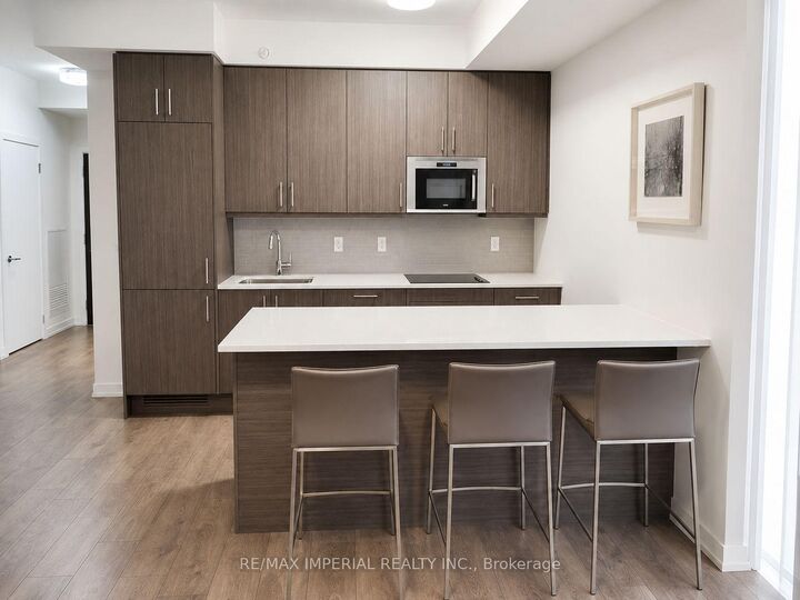 Property Photo:  297 College Street 603  ON M5T 1S2 