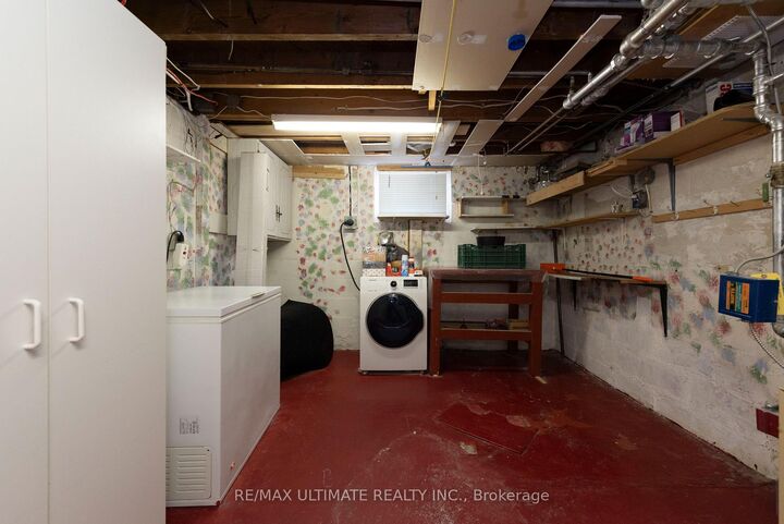 Property Photo: 7 Joanith Lower Drive ON M4B 1S6