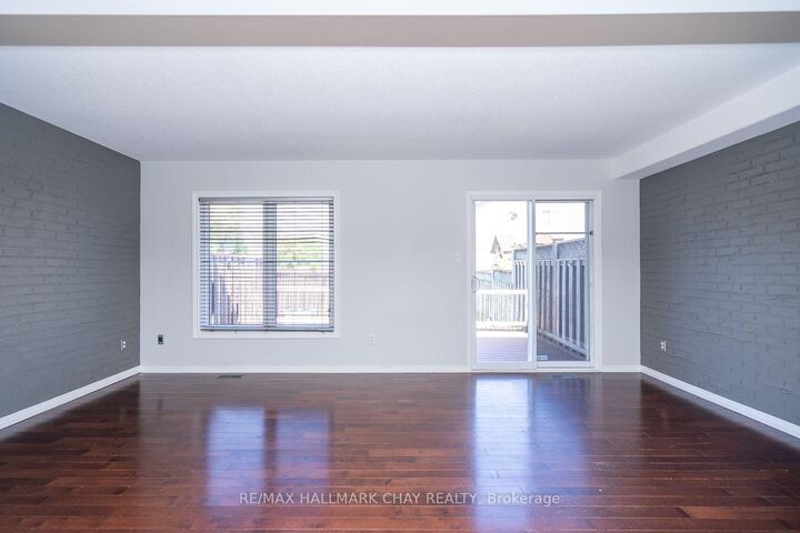 Property Photo: 15 Wallace Street ON L9R 2G5