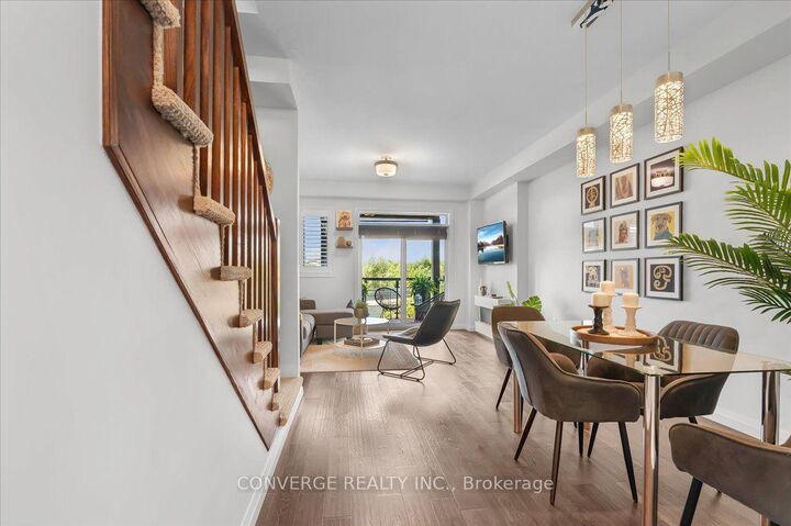 35 Midhurst Heights 36 — photo 1