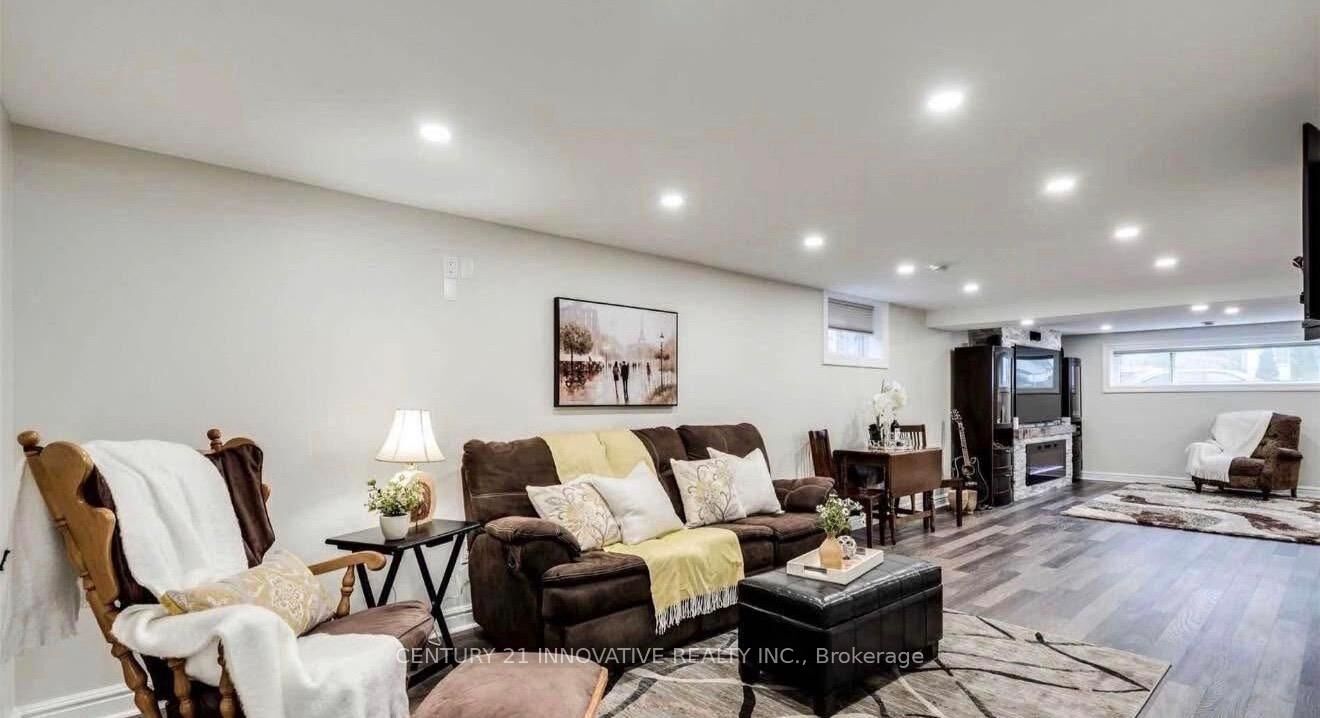 Property Photo: 586 Chamberlain Road Basement ON L7L 2V5
