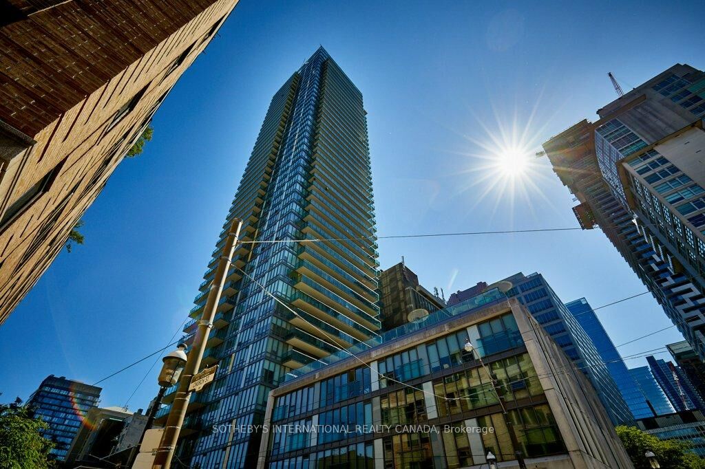 Photo de la propriété: 33 Lombard Street 4204 ON M5C 3H8