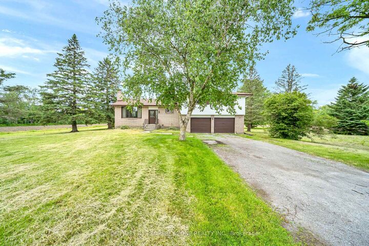 Property Photo: 18580 Dufferin Street ON L3Y 4V9