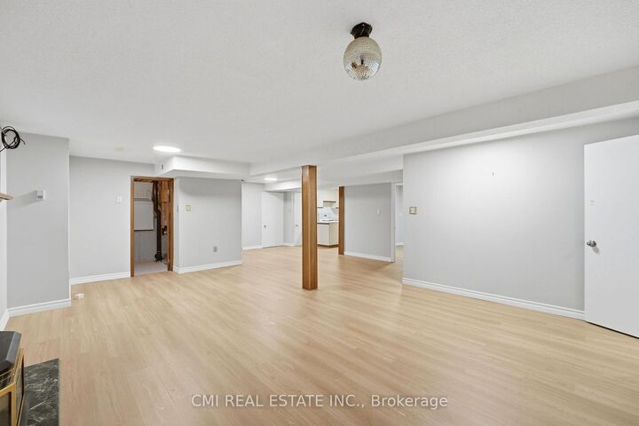 Property Photo: 127 O'Connor Crescent ON L4C 7R7