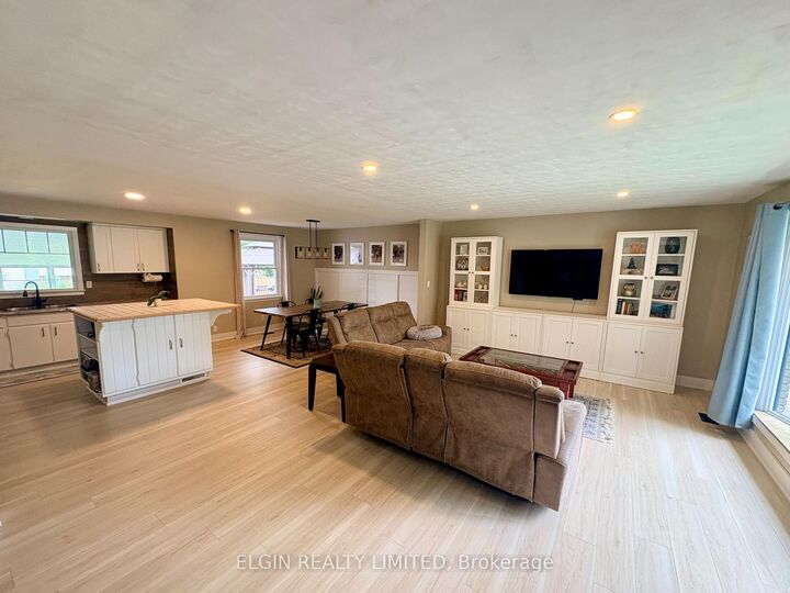 Property Photo: 17 Butler Drive ON N5R 4Y9