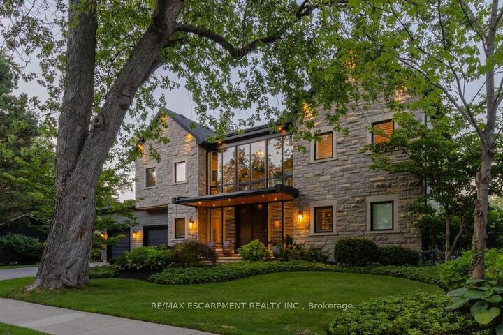 253 Rossmore Boulevard — photo 1
