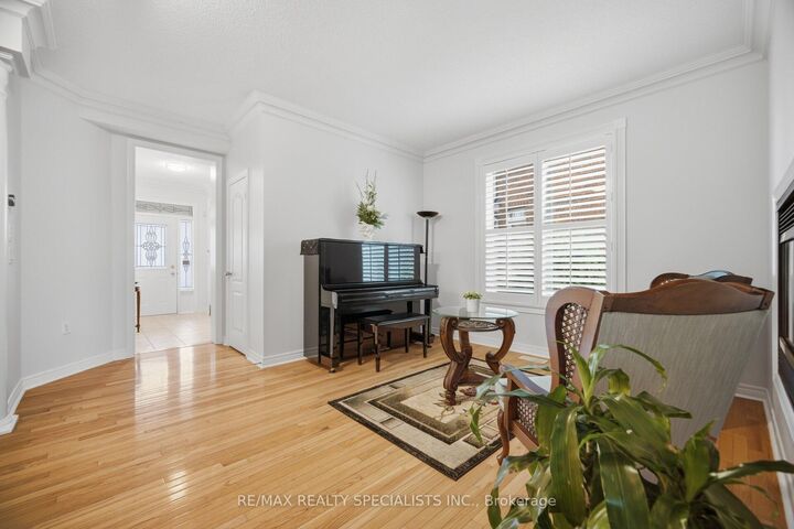 Property Photo:  3225 Escada Drive  ON L5M 7V6 