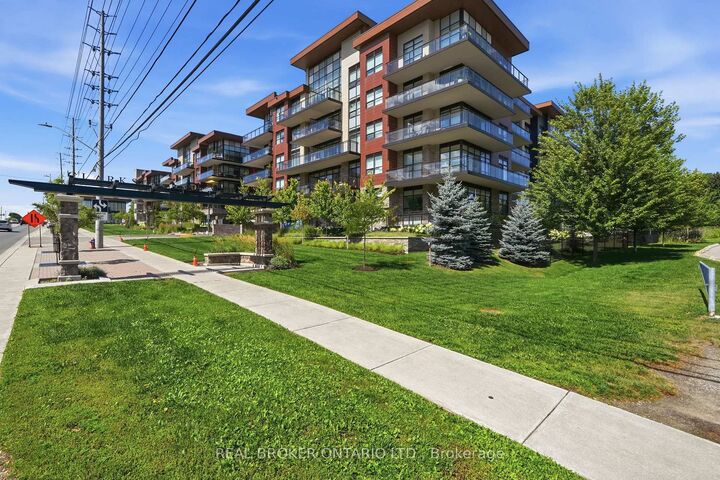 Property Photo: 1575 Lakeshore Road W 366 ON L5J 0B1