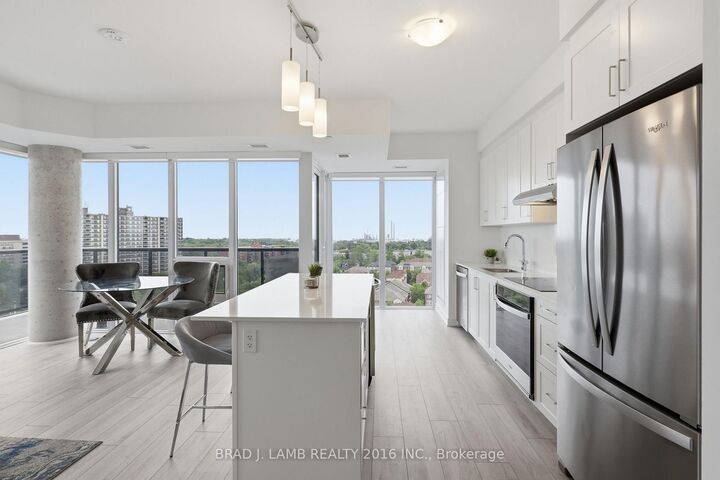 Photo de la propriété: 1035 Southdown Road 1204 ON L5J 0A2